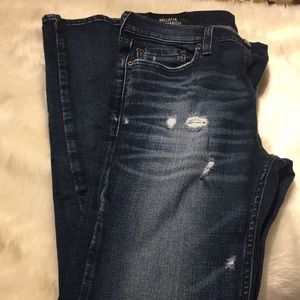 Hollister slim straight 30x32